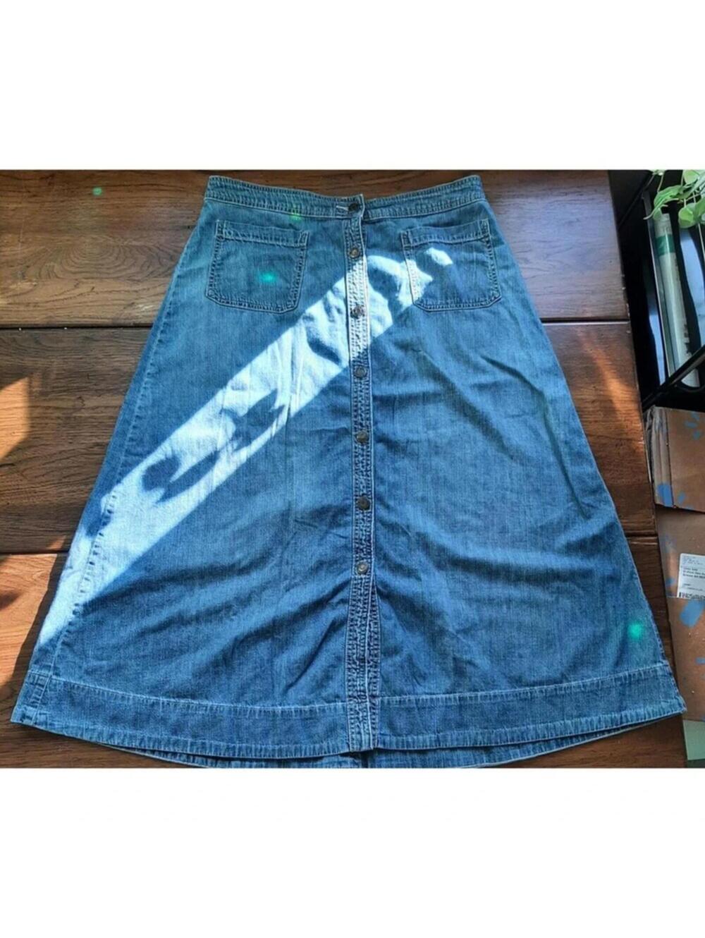 Chaps Button Front Denim A Line Skirt Womens Size 10P Midi Length